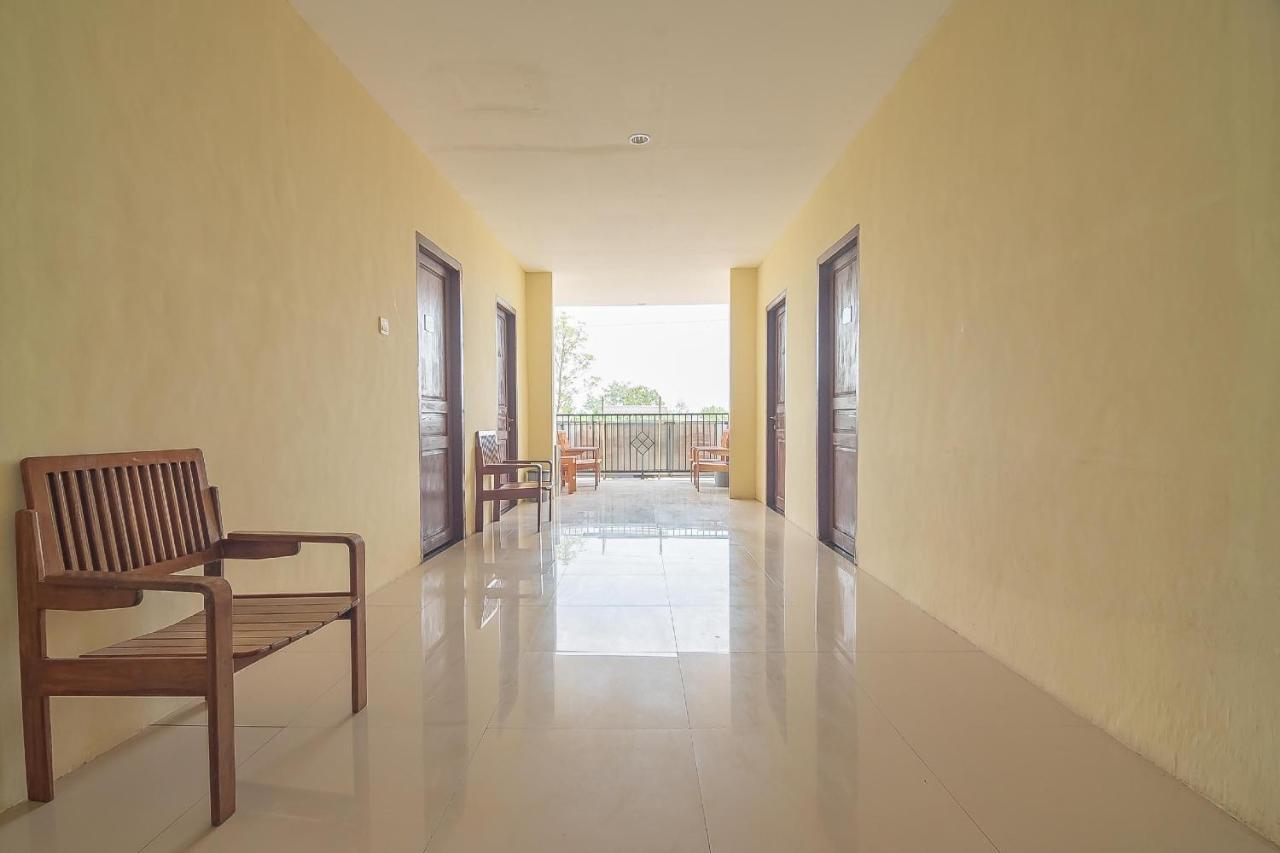 Reddoorz Syariah At Jalan Cilik Riwut Kapuas Hotel Kualakapuas Exterior photo